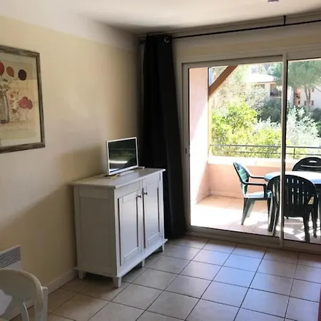 Apartment Village Le Rouret - Maeva - 2 Pieces 4 Personnes - Selection Mae-5461